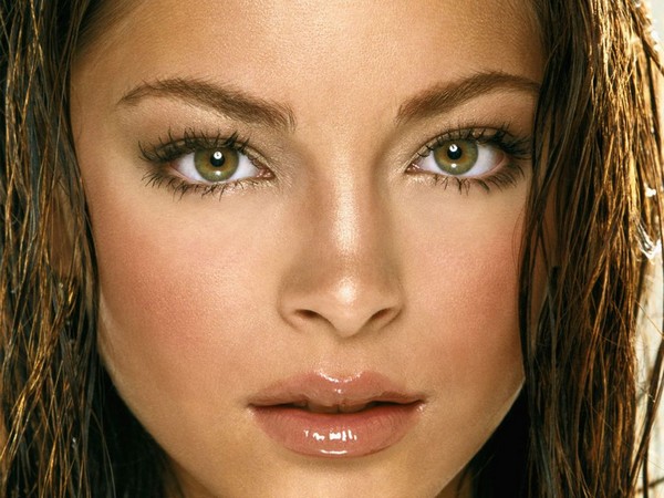 kristin-kreuk.buna