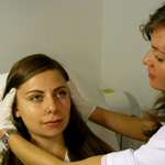 Ridicarea-sprancenelor-cu-fire-biostimulatoare-elastice