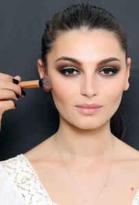 Cu ce machiaj inlocuim smoky eyes-ul, vara