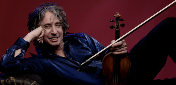 Dirijorul orchestrei Johann Strauss Ensemble, indragostit de Romania!