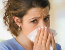 Sănătate: Cum scapi de răceala care te ţine de o săptămână? 8 soluţii Sănătate: Cum scapi de răceala care te ţine de o săptămână? 8 soluţii