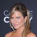 Jennifer Aniston, apariţie stânjenitoare