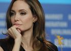 Mastectomia Angelinei Jolie, secret şi pentru familie