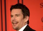 Ethan Hawke vine la Bucureşti