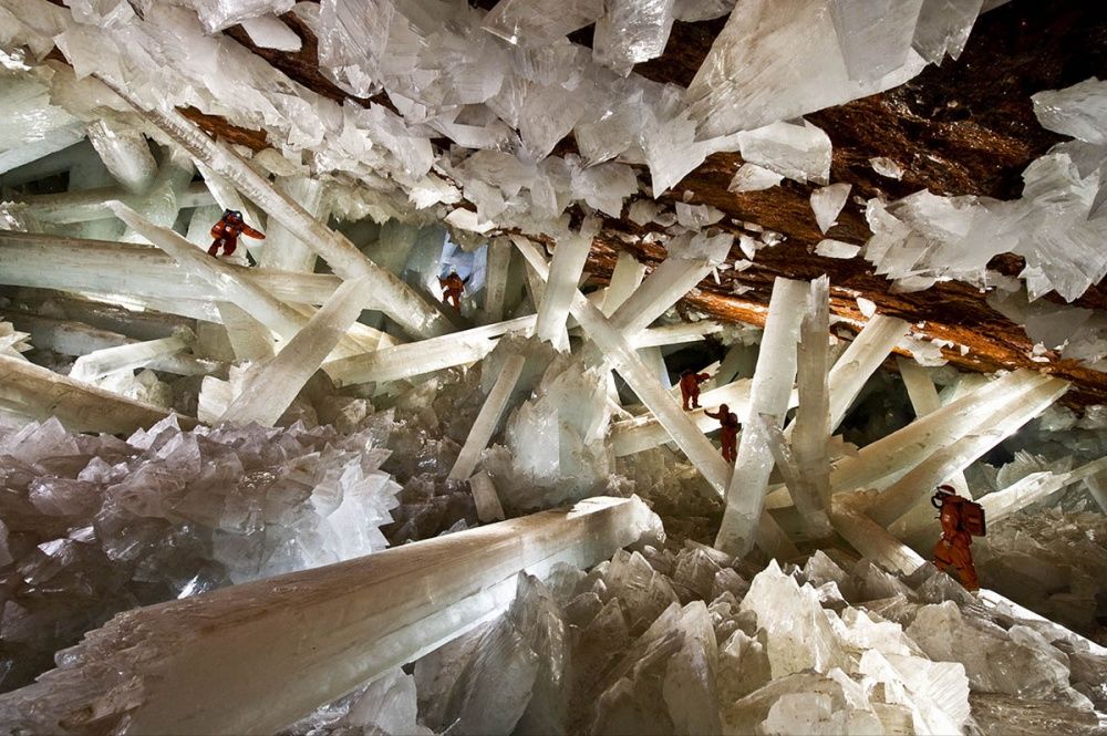 Pe?tera cristalelor, din Naica Mine, Mexic