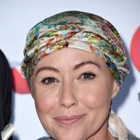 Shannen Doherty, frumoasa si dupa cancer: Parul vedetei din Beverly Hills a crescut din nou