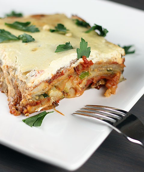 Musaca de cartofi cu ciuperci (reteta vegetariana)