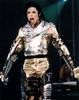 Michael Jackson isi cere iertare