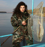 Elena de la Etnic, pasionata de pescuit