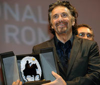 Al Pacino premiat pentru intreaga cariera