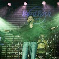 Proconsul, la Hard Rock Cafe