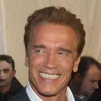 Arnold Schwarzenegger revine la film