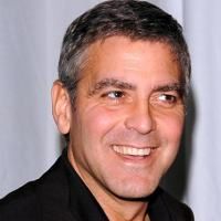 George Clooney s-a amorezat de Freida Pinto