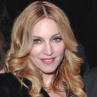 Madonna doneaza bani victimelor cutremurului din Italia