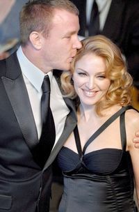 Guy Ritchie, alaturi de Madonna