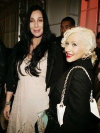 Cher si Christina Aguilera vor juca intr-un musical