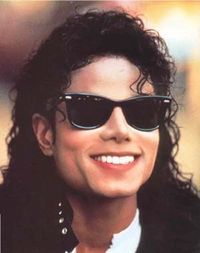 Michael Jackson va fi inmormantat de ziua lui