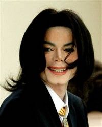 Michael Jackson, datornic la coafeza