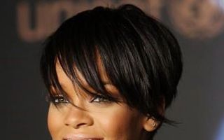 Rihanna refuza terapia