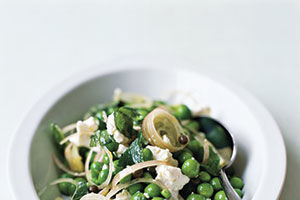 Salata din legume verzi
