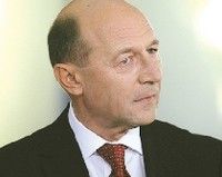 Traian Basescu: "Peste 40% dintre romani sunt diagnosticati gresit"
