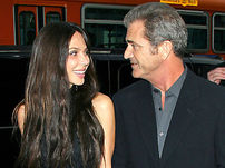 Mel Gibson s-a despartit de iubita