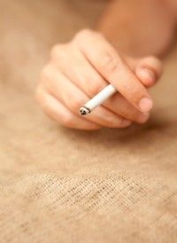 Procentul fumatorilor a scazut in ultimii 3 ani