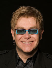 Inca o categorie epuizata la concertul Elton John