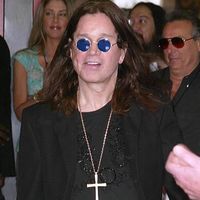 Ozzy Osbourne va canta pe gratis