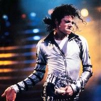 Un an fara Michael Jackson