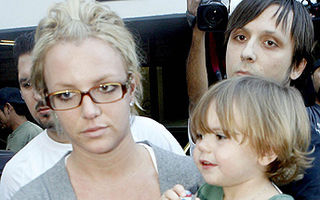 Britney Spears si-a maltratat copiii