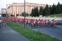 Peste 1.200 de bucuresteni au participat la "Bicicleta Rosie"