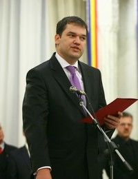 Directorul Directiei de Sanatate Publica Bucuresti, destituit din functie