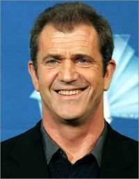 Mel Gibson, implicat intr-un accident de circulatie