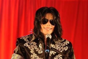 Michael Jackson şi Pink, cei mai buni artişti solo din toate timpurile