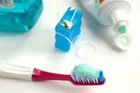 O substanţă din pasta de dinţi creşte rezistenţa la antibiotice