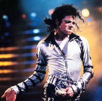 Un nou videoclip cu Michael Jackson
