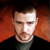 Justin Timberlake vrea o iubită ca mama lui