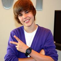 Justin Bieber, investigat pentru că a atacat un băiat de 12 ani