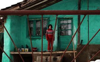 O româncă de 18 ani a câştigat concursul de fotografie organizat de UNICEF