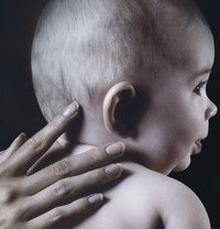3 din 4 copii fac otită în primii trei ani de viaţă