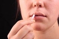 5 soluţii pentru herpesul oral