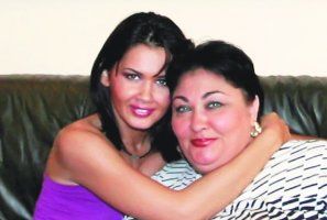 Video: Oana Zăvoranu s-a împăcat cu mama sa