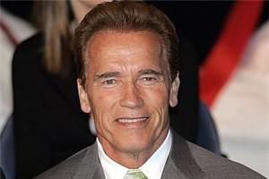 Arnold Schwarzenegger a recunoscut că are un copil cu o fostă angajată