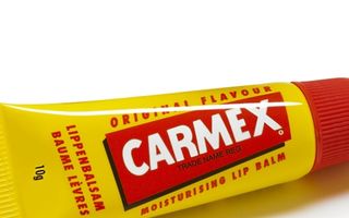 Carmex- Numarul 1 in Statele Unite, acum si pe buzele tale