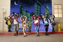 DISNEY CHANNEL lansează competiţia Dance, Dance inspirată de serialul Totul pentru dans