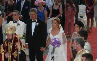Vedete România: Top 10 nunţi de fiţe în 2011
