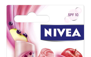 Noul Vitamin Shake Acai & Wild Apple de la NIVEA Lip Care