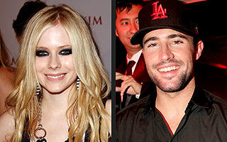 Avril Lavigne s-a despărţit de Brody Jenner