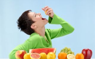 Detoxifiere: Top 10 alimente care curăţă corpul şi te ajută să slăbeşti